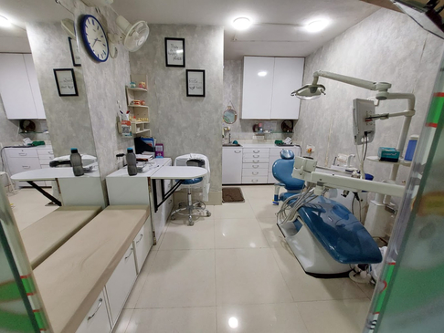 Slider image (3) Mahaveer Multispeciality Dental Clinic in Mumbai, India